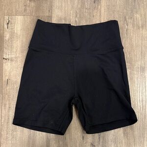 Twik Women's Black Bike Shorts
